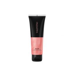 Valentino Born In Roma Donna Perfumowany krem nawilżający o perłowym efekcie i żelowej konsystencji Balsamy do ciała 125 ml Damski. Balsamy i kremy do ciała Valentino. Za 234.79 zł.
