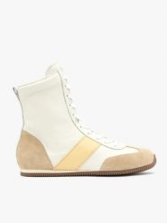 Biało-beżowe buty sportowe za kostkę. Białe obuwie sportowe Ryłko, ze skóry, za kostkę, bez zapięcia. Za 549.99 zł.