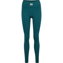 Damskie legginsy bezszwowe prążkowane Hummel Pulse. Zielone legginsy Hummel, bez wzorów, prążkowane. Za 196.00 zł.