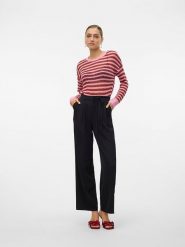 Vero Moda Sweter w kolorze jasnoróżowo-fioletowym rozmiar: S. Różowe swetry Vero Moda, s, bez wzorów, bez ramiączek. Za 57.45 zł.