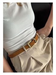 Lucky Bees Pasek w kolorze jasnobrązowym - dł. 100 cm rozmiar: onesize. Brązowe paski Lucky Bees, bez wzorów, z materiału. Za 91.99 zł.