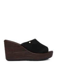 Lasocki Klapki CEO-WI23-LEMONE-04 Czarny. Czarne klapki Lasocki, bez wzorów, ze skóry, bez obcasa. Za 179.99 zł.