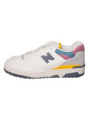 New Balance Skórzane sneakersy "550" w kolorze białym ze wzorem rozmiar: 44,5. Białe trampki New Balance, bez wzorów, bez zapięcia. Za 368.85 zł.