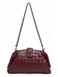 SUVRAI Torebka w kolorze bordowym - 29 x 17 x 7 cm rozmiar: onesize. Czerwone torby na ramię SUVRAI, bez wzorów, z materiału, na ramię, bez dodatków. Za 130.99 zł.