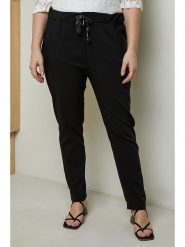 Curvy Lady Spodnie w kolorze czarnym rozmiar: 40/42. Czarne spodnie materiałowe Curvy Lady, z aplikacjami, z materiału, z standardowym stanem. Za 136.45 zł.