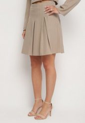 Beżowa Spódnica w Delikatne Paski o Rozkloszowanym Kroju z Plisami Redamara. Brązowe spódnice Born2be, na co dzień, m, bez wzorów, eleganckie, mini, plisowane. Za 79.99 zł.