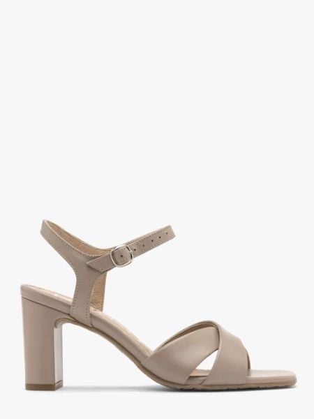 Beżowe sandały na obcasie. Brązowe sandały Ryłko, bez wzorów, ze skóry, bez obcasa, na obcasie, bez zapięcia. W wyprzedaży za 199.99 zł.