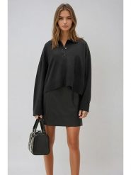 Weekday Sweter w kolorze czarnym rozmiar: M. Czarne swetry Weekday, m, bez wzorów, bez ramiączek. Za 87.19 zł.