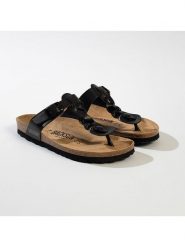 BACKSUN Japonki w kolorze czarnym rozmiar: 37. Czarne klapki Backsun, bez wzorów, z materiału, z otwartym noskiem, bez obcasa. Za 130.99 zł.