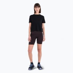 Koszulka trekkingowa damska icebreaker Merino 150 Tech Lite III SS Crop Tee. Czarne bluzki Icebreaker, bez wzorów, sportowe, bez kołnierzyka, bez ramiączek. Za 351.40 zł.