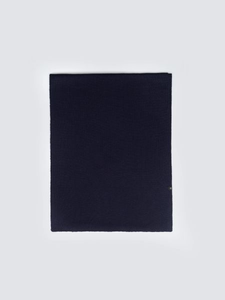 Szal dzianinowy granatowy Estanilan 403/ Mesianil 403. Niebieskie szaliki Big Star, bez wzorów, z dzianiny, eleganckie. Za 119.99 zł.