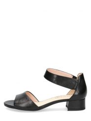 Caprice Skórzane sandały "Carla" w kolorze czarnym rozmiar: 39. Czarne sandały Caprice, bez wzorów, ze skóry, z otwartym noskiem, bez obcasa, na koturnie, bez zapięcia. Za 119.02 zł.
