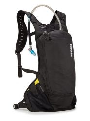 Thule Plecak "Vital" w kolorze czarnym - 6 l rozmiar: onesize. Czarne plecaki THULE, bez wzorów, z materiału. Za 330.20 zł.