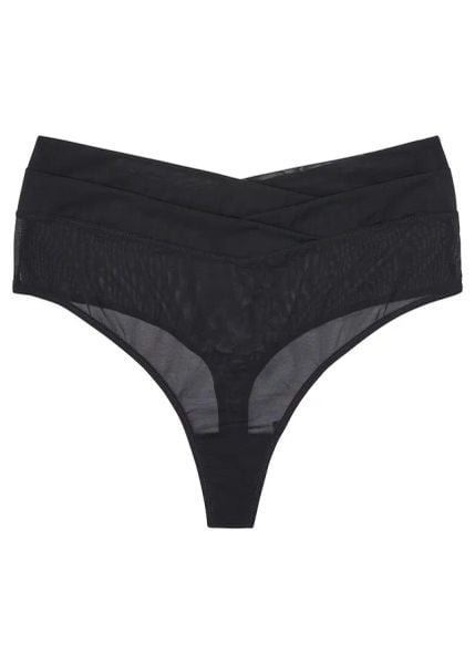 Stringi z wysokim stanem. Czarne stringi bonprix, bez wzorów. Za 52.99 zł.