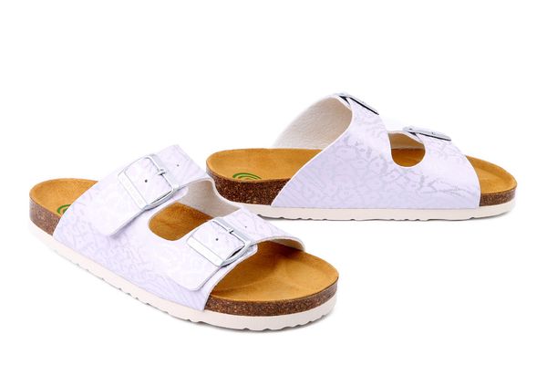 DR. BRINKMANN 700878-42 rosa, klapki damskie. Czerwone klapki Dr. Brinkmann, bez wzorów, bez obcasa. Za 199.90 zł.
