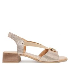 Sandały Go Soft. Żółte sandały GO SOFT, bez wzorów, bez obcasa, na słupku, bez zapięcia. Za 169.99 zł.