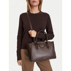 Torebka Nine West. Brązowe torebki klasyczne Nine West, bez wzorów, bez dodatków. Za 259.99 zł.