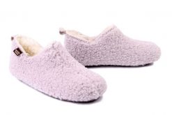 MANITU 340076-42 rosa, kapcie damskie. Czerwone obuwie domowe Manitu, bez wzorów, bez zapięcia. Za 169.92 zł.