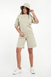 Szorty damskie dresowe bermudy ARMANI EXCHANG. Szorty Armani Exchange, bez wzorów, z dresówki. Za 449.00 zł.