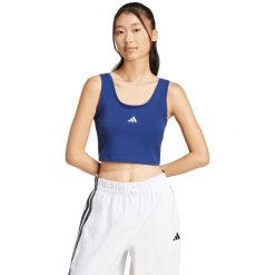 Koszulka damska adidas Essentials Small Logo Cotton Lifestyle Tank. Niebieskie bluzki Adidas, bez wzorów, z bawełny, bez kołnierzyka, bez ramiączek. Za 77.99 zł.