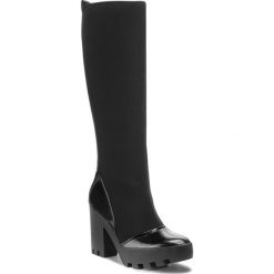 Kozaki CALVIN KLEIN JEANS - Shania RE9764 Black. Czarne kozaki Calvin Klein Jeans, z jeansu, bez obcasa, bez zapięcia. W wyprzedaży za 419.00 zł.