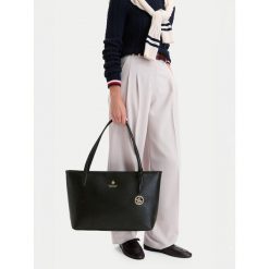 Torebka Beverly Hills Polo Club. Czarne shopper Beverly Hills Polo Club, bez wzorów, bez dodatków. Za 219.99 zł.