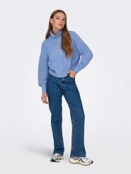 ONLY Sweter w kolorze błękitnym rozmiar: XL. Niebieskie swetry Only, xl, bez wzorów, ze splotem, bez ramiączek. Za 150.02 zł.