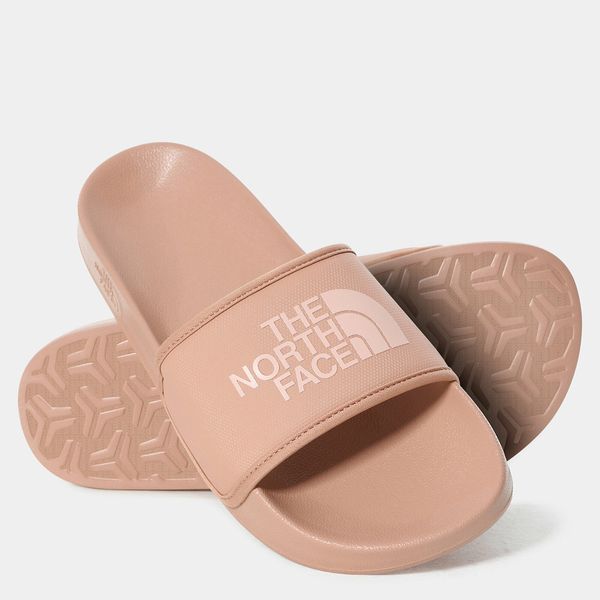 Klapki damskie The North Face W Base Camp Slide Iii. Czerwone klapki The North Face, bez wzorów, z materiału, bez obcasa. Za 322.00 zł.