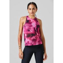 Koszulka Damska Casall Sheer Tank Oddychająca Luźna Szybkoschnąca. Czerwone bluzki Casall, bez wzorów, sportowe, bez kołnierzyka, bez ramiączek. W wyprzedaży za 188.99 zł.