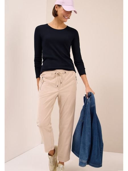 Cecil Koszulka w kolorze granatowym rozmiar: S. Niebieskie bluzki Cecil, s, bez wzorów, z bawełny, bez kołnierzyka, bez ramiączek. Za 52.42 zł.