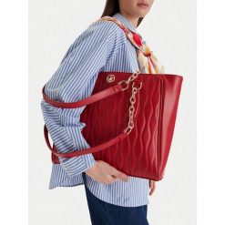 Torebka Beverly Hills Polo Club. Czerwone shopper Beverly Hills Polo Club, bez wzorów, bez dodatków. Za 279.99 zł.