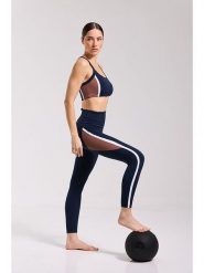 Onamaste Legginsy sportowe "Malte" w kolorze granatowo-jasnobrązowo-białym rozmiar: L/XL. Niebieskie legginsy sportowe Onamaste, l, bez wzorów, z materiału, z podwyższonym stanem, outdoorowe. Za 130.99 zł.