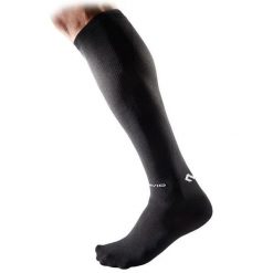 Skarpety kompresyjne McDavid ELITE Recovery. Czarne skarpety MCDAVID, bez wzorów. Za 288.00 zł.