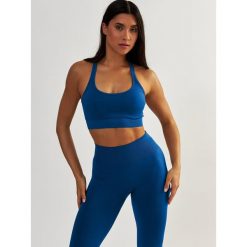 Stanik Fitness BeShaped Gym Queen Bezszwowy. Niebieskie biustonosze BESHAPED, bez wzorów, z nylonu. W wyprzedaży za 152.15 zł.