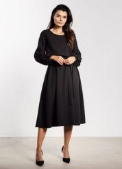Elegancka sukienka rozkloszowana z długim rękawem czarna. Czarne sukienki Infinite You, do pracy, m, bez wzorów, z materiału, biznesowe, bez kołnierzyka, bez ramiączek, midi, dopasowane. Za 309.00 zł.