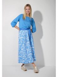 More & More Bluza w kolorze niebieskim rozmiar: 42. Niebieskie bluzy More & More, z aplikacjami, bez kaptura. Za 124.95 zł.