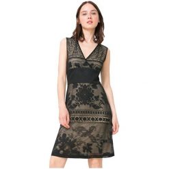 Desigual Elga Kamizelka Ubiera 72V2Gt5 2000 (Rozmiar L). Sukienki Desigual. W wyprzedaży za 249.00 zł.