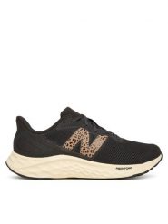 New Balance Buty do biegania Fresh Foam Arishi V4 Czarny. Czarne obuwie sportowe New Balance, z materiału, bez zapięcia, do biegania. Za 386.99 zł.