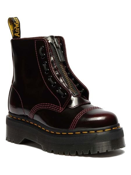 Dr. Martens Botki "Sinclair" w kolorze brązowym rozmiar: 37. Brązowe botki Dr. Martens, bez wzorów, bez obcasa, bez zapięcia. Za 760.80 zł.