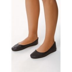 Granatowe Balerinki Saneness. Baleriny Born2be. Za 39.99 zł.