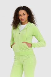 JUICY COUTURE Klasyczna welurowa rozpinana bluza dresowa damska robertson. Zielone bluzy Juicy Couture, s, bez wzorów, z dresówki, bez kaptura. W wyprzedaży za 269.99 zł.
