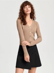 Kardigan krótki prążkowany - brązowy. Brązowe kardigany Sinsay, l, bez wzorów, prążkowane. Za 39.99 zł.