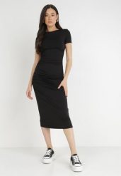 Czarna Sukienka Oreitheis. Czarne sukienki Born2be, l, z aplikacjami, eleganckie, bez kołnierzyka, bez ramiączek, midi, dopasowane. Za 119.99 zł.