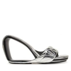 Klapki United Nude. Szare klapki United Nude, bez wzorów, bez obcasa. Za 969.99 zł.