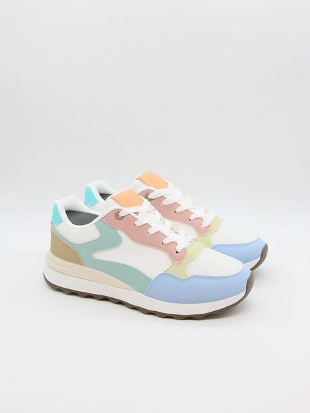 Bellucci Sneakersy ze wzorem rozmiar: 38. Trampki Bellucci, bez wzorów, bez zapięcia. Za 97.51 zł.