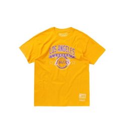 Koszulka Lakers. Żółte bluzki Mitchell & Ness, bez wzorów, sportowe, bez kołnierzyka, bez ramiączek. Za 256.50 zł.