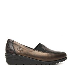 Półbuty Rieker. Żółte czółenka Rieker, bez wzorów, bez obcasa, na koturnie, bez zapięcia. Za 339.99 zł.