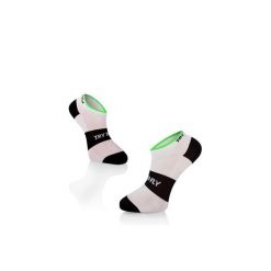 Krótkie skarpetki rowerowe Skinlife Biało-Czarne. Czarne skarpety TRY TO FLY, bez wzorów. W wyprzedaży za 55.11 zł.