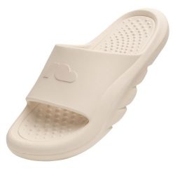 Klapki Kubota Futuro Cloud. Brązowe klapki Kubota, bez wzorów, z materiału, bez obcasa. Za 139.99 zł.