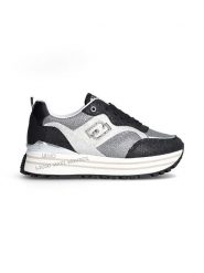 Liu Jo Sneakersy w kolorze srebrno-czarnym rozmiar: 41. Czarne trampki Liu Jo, bez wzorów, bez zapięcia. Za 383.03 zł.